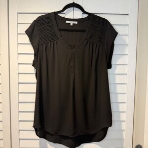 Daniel Rainn Black Pintuck V-Neck Blouse Short Sleeve XL Pleated Yoke Top Office